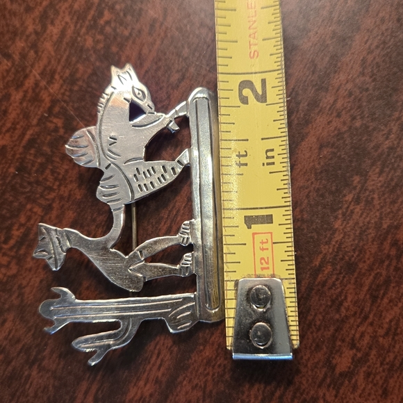 Vintage 1940s Taxco Mexico 980 Sterling Silver Pin, Man Pushing Stubborn Donkey - Picture 7 of 8